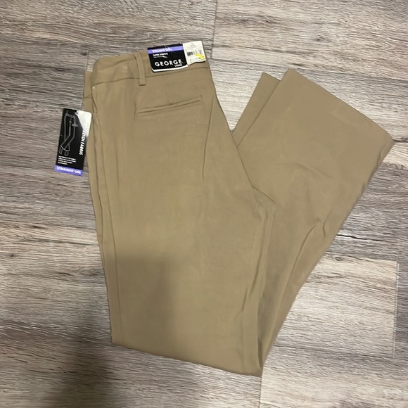 George Ladies Khaki Pants, Size 8 Petite, Straight Leg - Picture 4 of 6